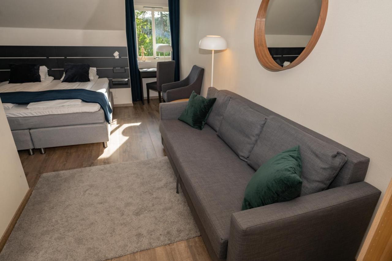 Hotell Maritim Skjervoy Esterno foto