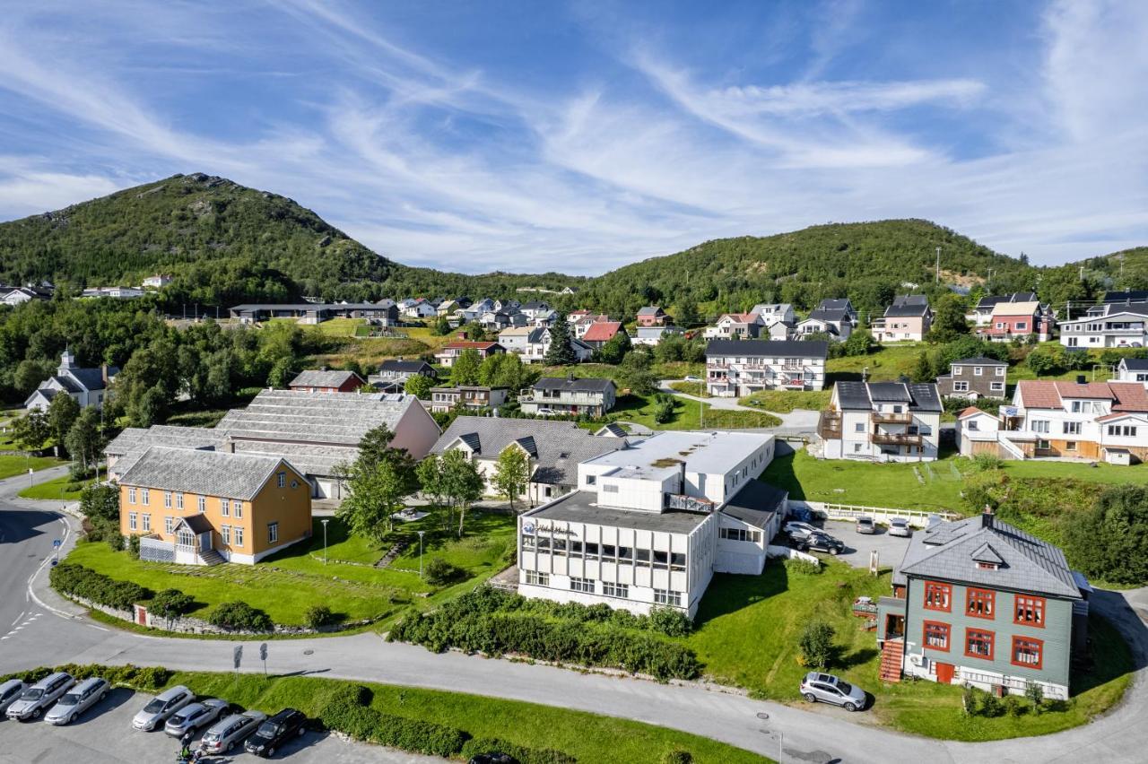 Hotell Maritim Skjervoy Esterno foto