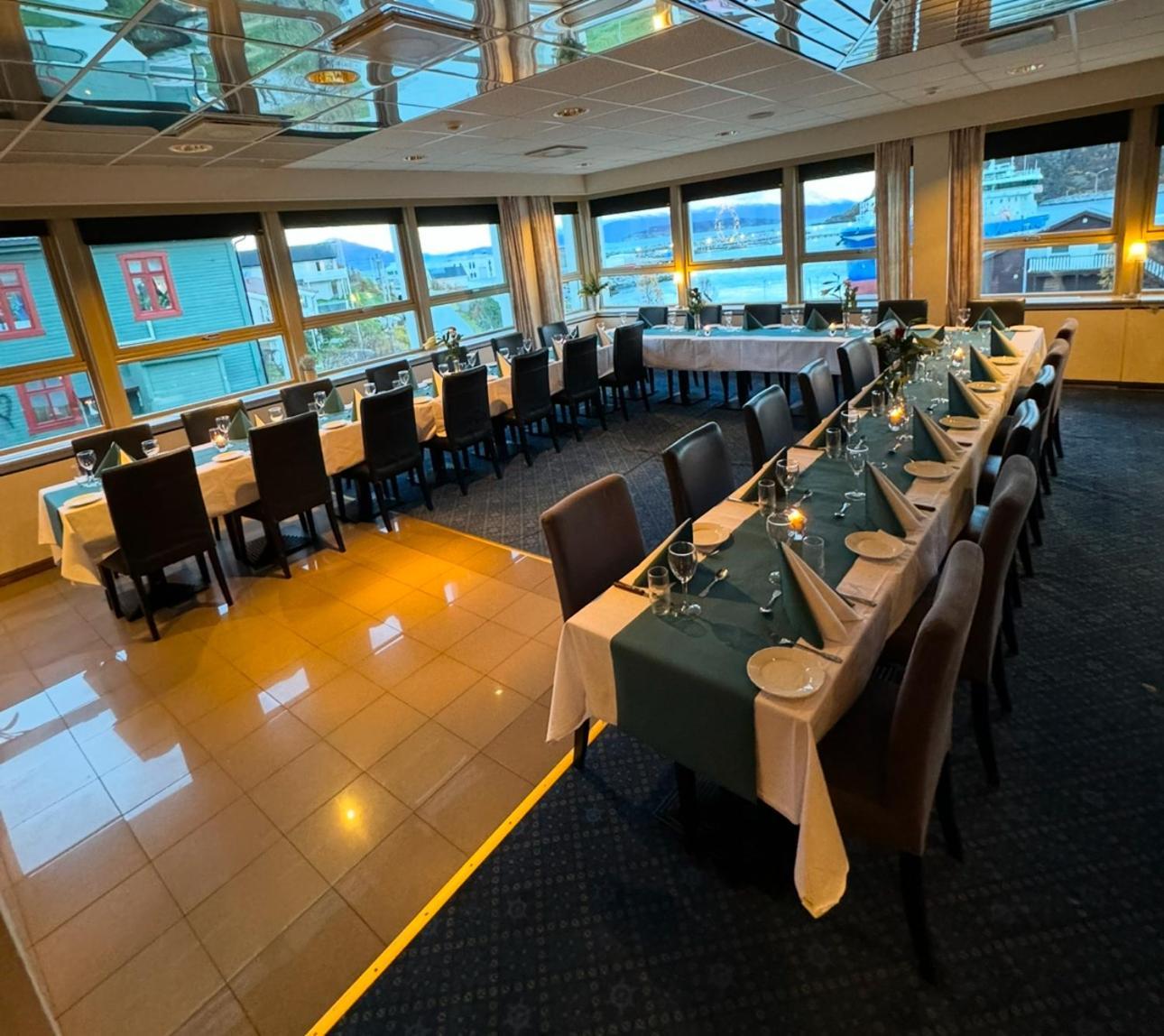 Hotell Maritim Skjervoy Esterno foto
